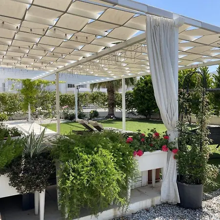 Villa в жилом комплексе Caesar V50 *